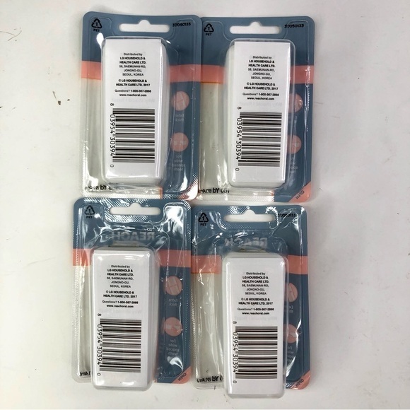 Reach Dentotape Unflavored waxed tape floss extra thick 4 packs 100yd each - Picture 2 of 3